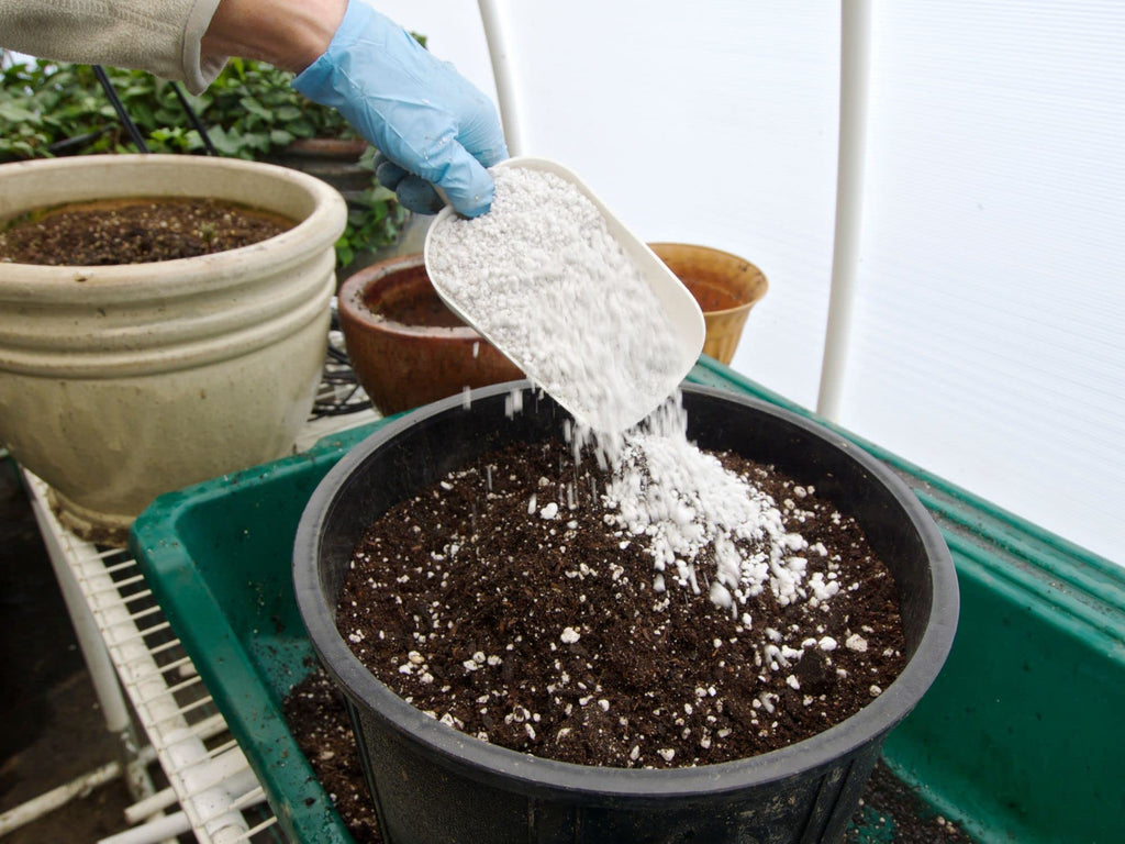 4 Cubic Foot Planting Soil Additive B817965