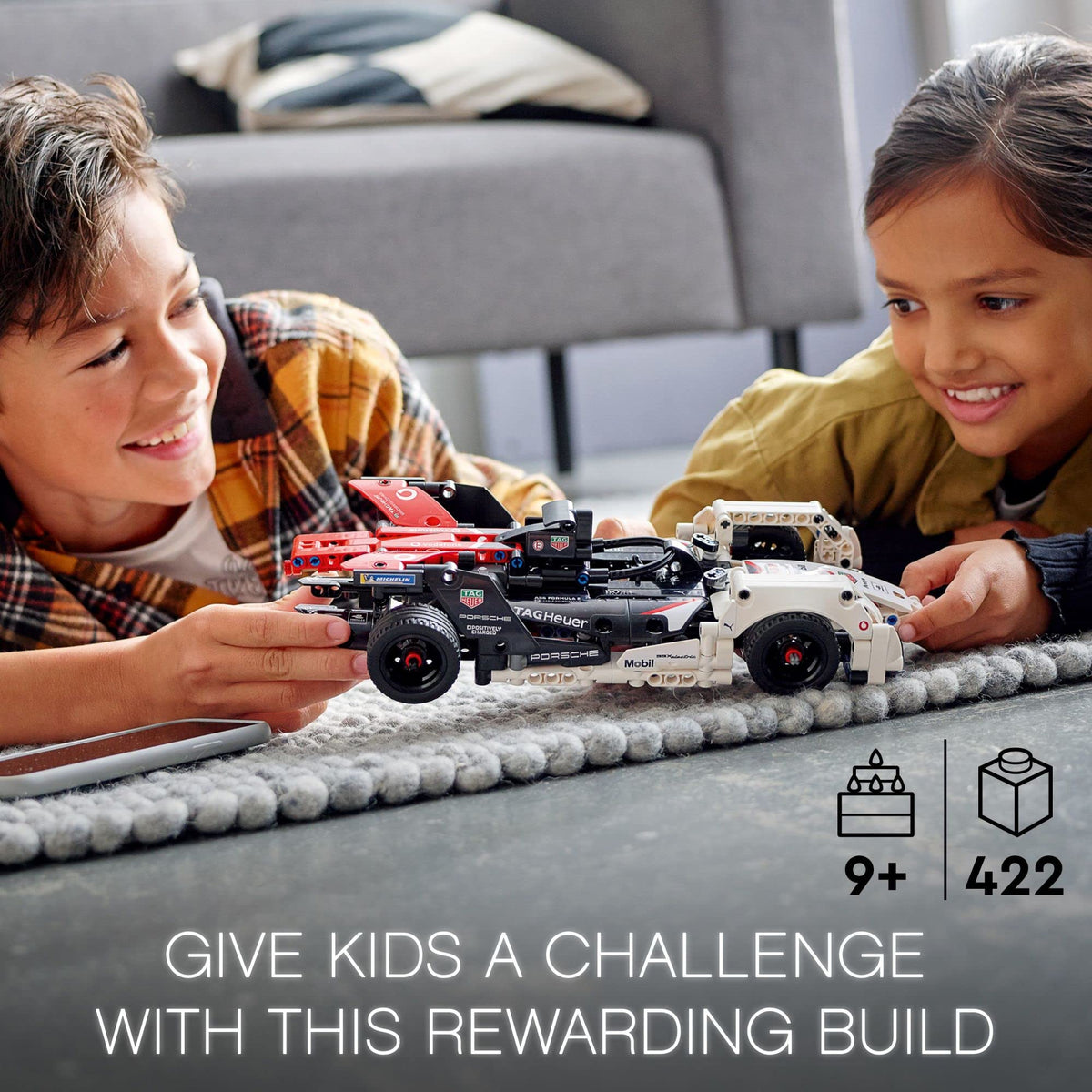 Pull-Back Race Car Model Building Set J896